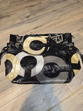 Coach Peyton Inlaid C Tote Bag